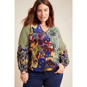 New Anthropologie Victoire Cut-Out Velvet Blouse